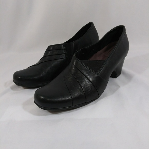clarks sugar spice black leather